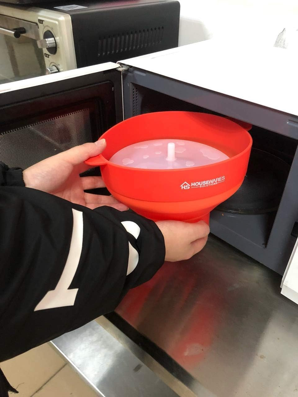 Collapsible Silicone Microwave Hot Air Popcorn Popper Bowl with Lid and Handles - Red
